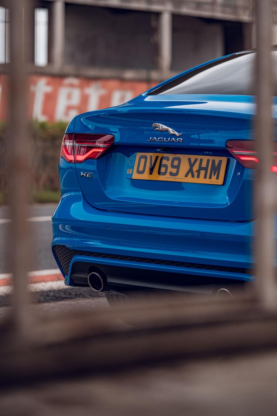 Детали экстерьера Jaguar XE R-Dynamic Reims Edition 2020 года  (UK) (фото 62 из 84)